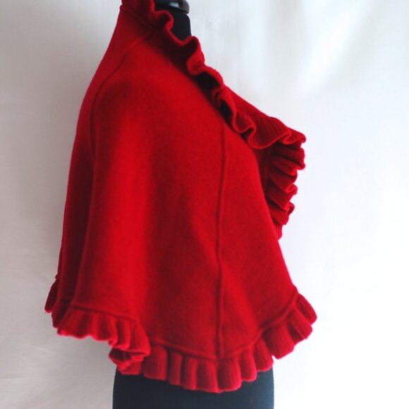 Corti Red Ruffled Wool Cape  - Italy - Picture 3 of 6